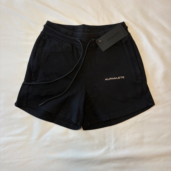 Alphalete NWT Essential Core Black Shorts- Size Small‎ - Picture 4 of 5